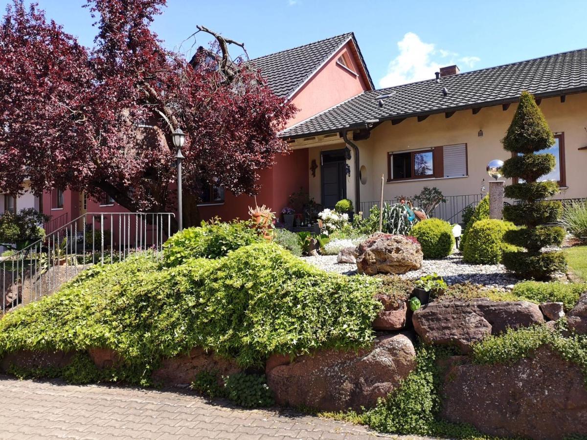 Ferienwohnungen Maintal Karlstadt Luaran gambar